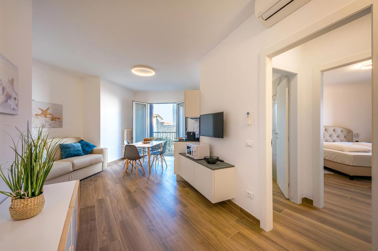 Ferrari Apartments Levante Caorle Extérieur photo